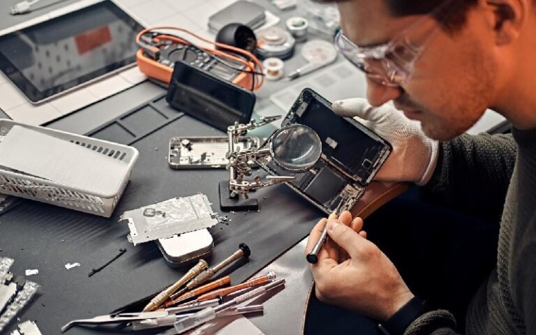 Cell phone repair Vancouver