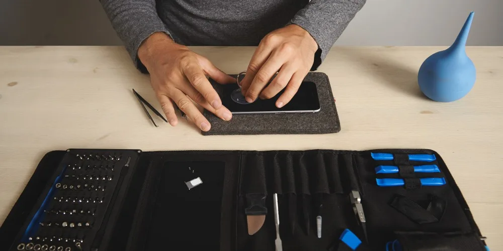 Signs Your Cell Phone Likely Needs Repair