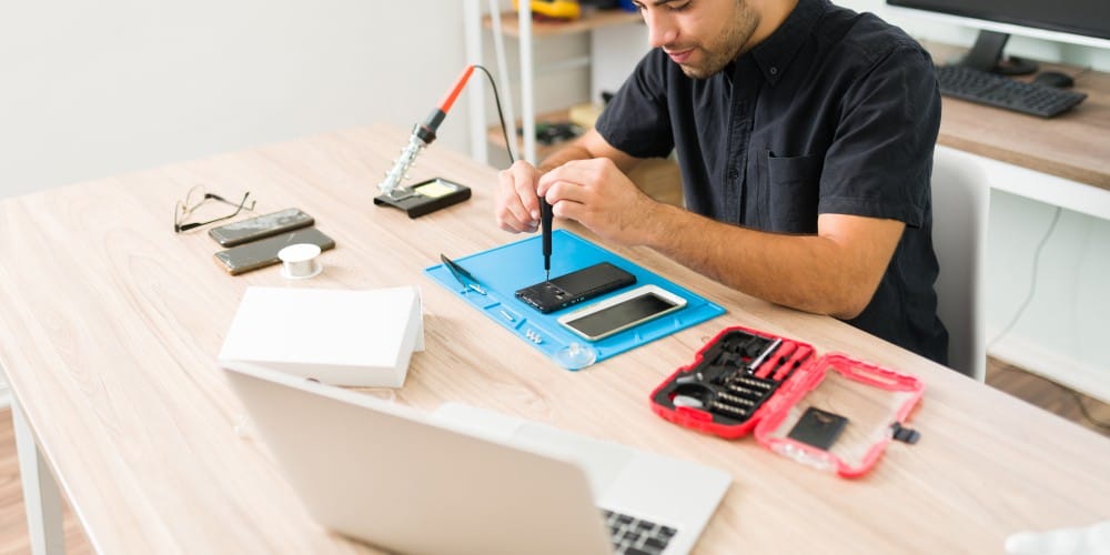 Typical Repair Times for Common Phone Problems